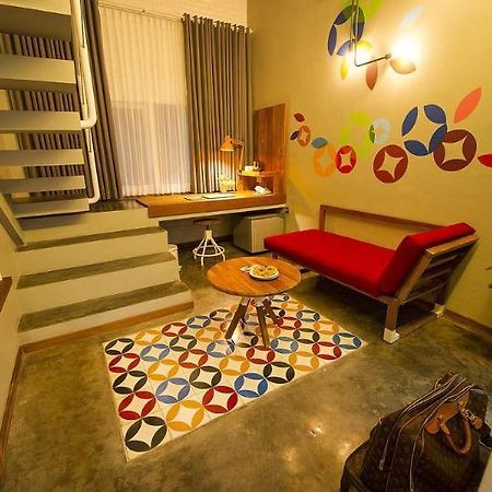 Lokal Hotel & Restaurant Yogyakarta Exterior photo