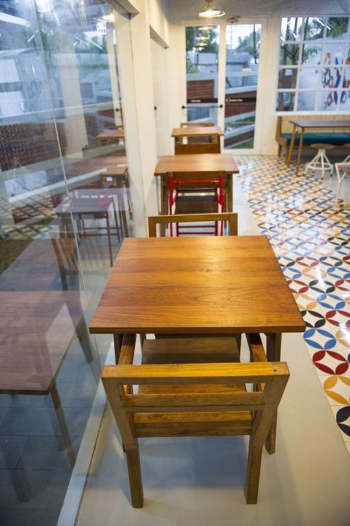 Lokal Hotel & Restaurant Yogyakarta Exterior photo