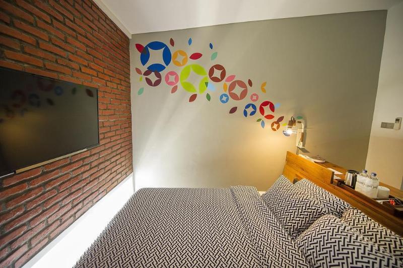 Lokal Hotel & Restaurant Yogyakarta Exterior photo