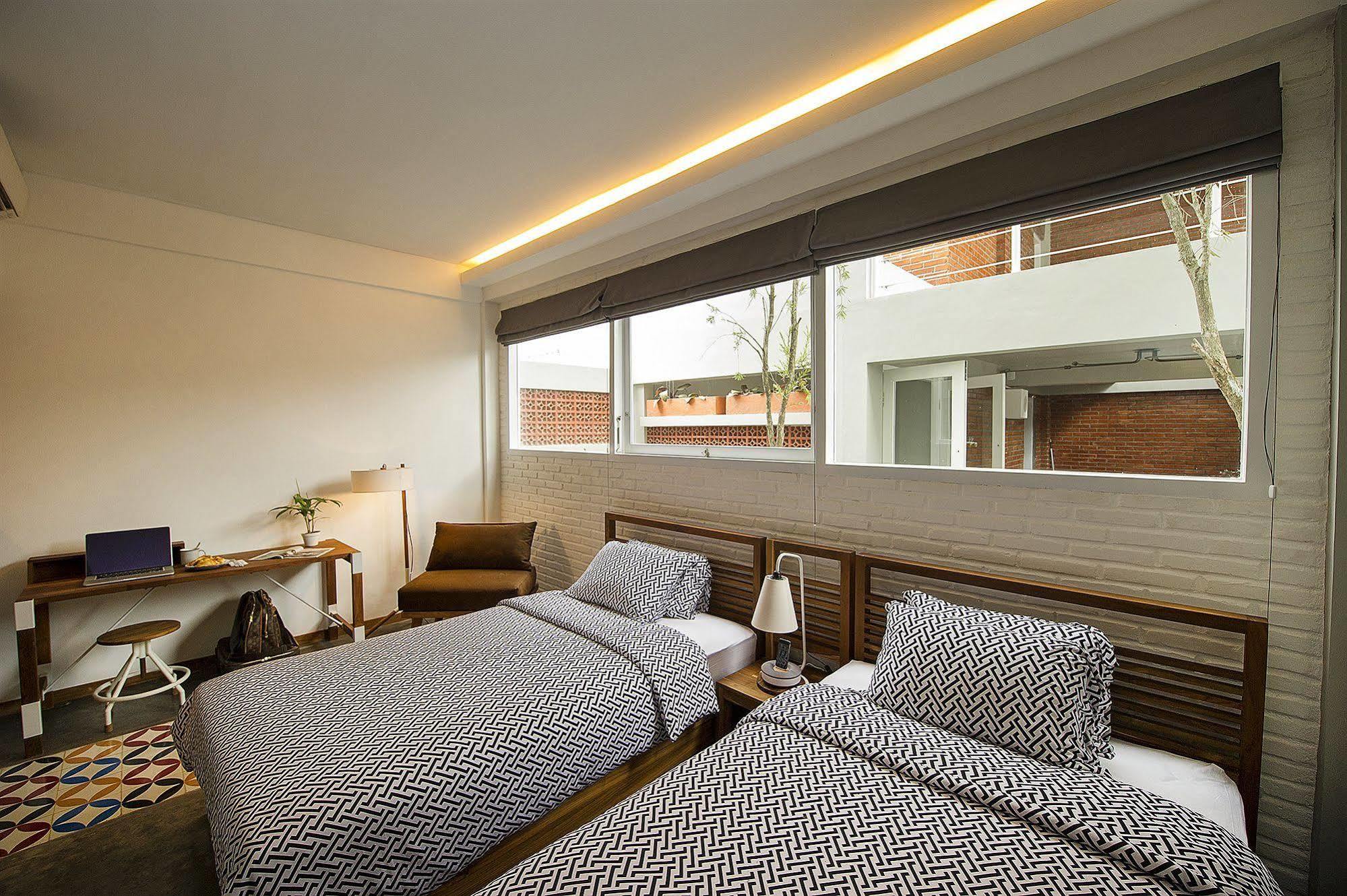 Lokal Hotel & Restaurant Yogyakarta Exterior photo