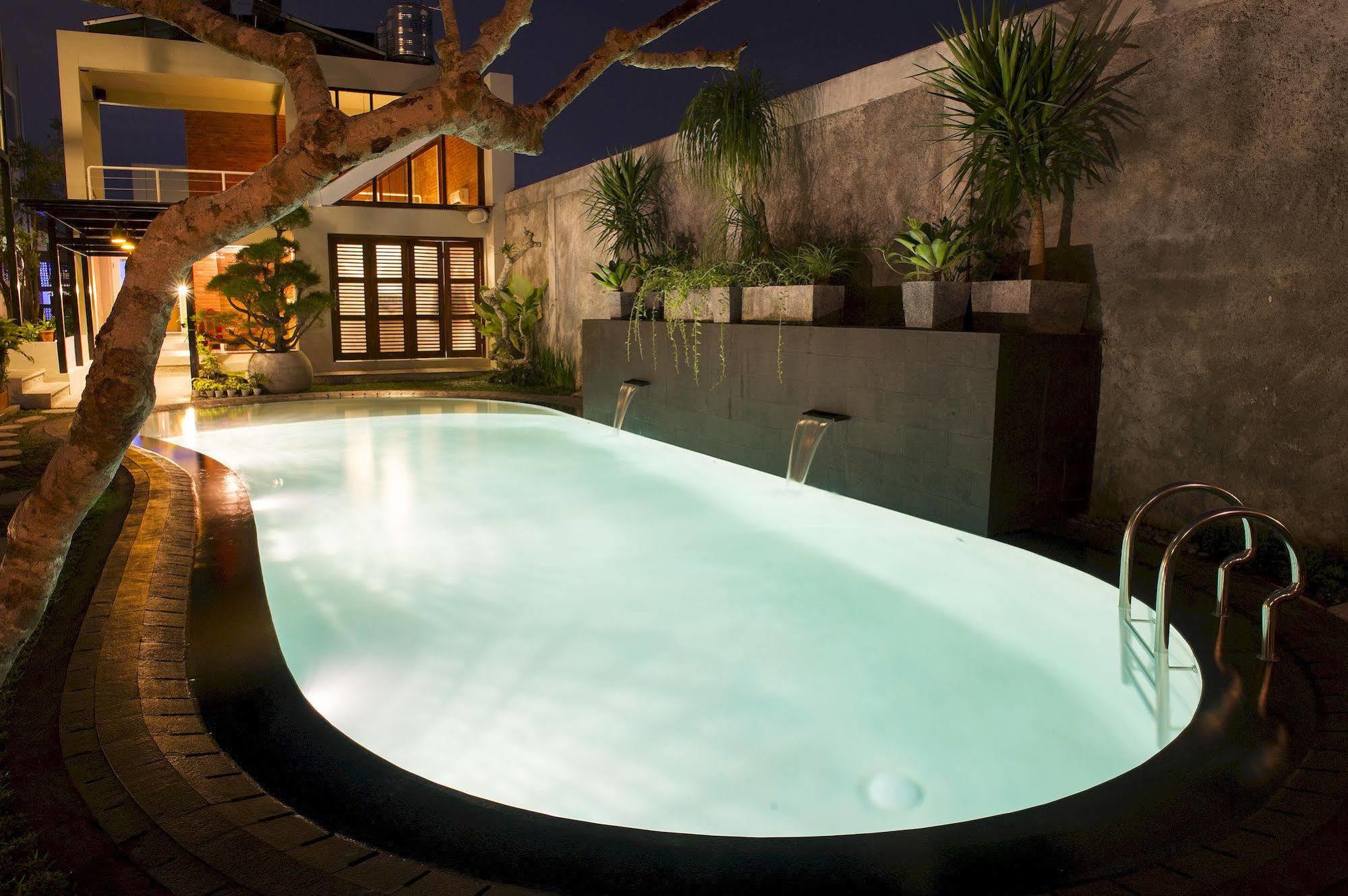 Lokal Hotel & Restaurant Yogyakarta Exterior photo